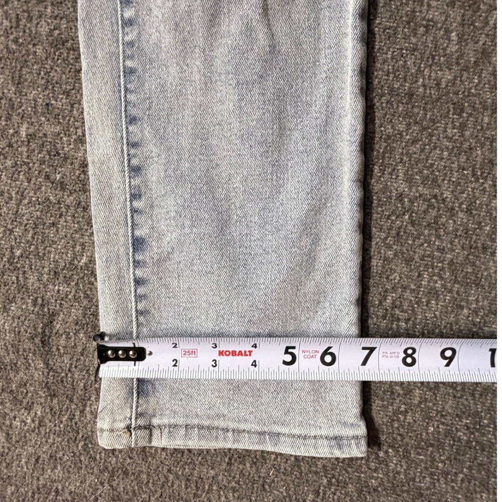 WallFlower Fearless Curvy Super High Rise Distressed Straight Jeans Size 3 Light - Picture 8 of 11